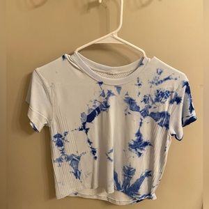 lululemon blue tie dye cropped tee